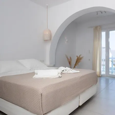 Naxos Sandastic Πανσιόν