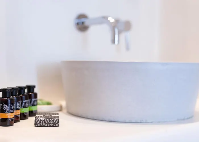 Konukevi Naxos Sandastic 3*