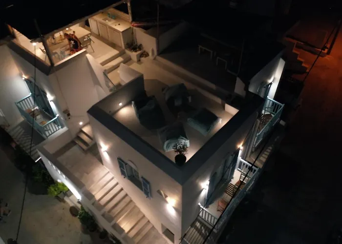 Konukevi Naxos Sandastic 3*